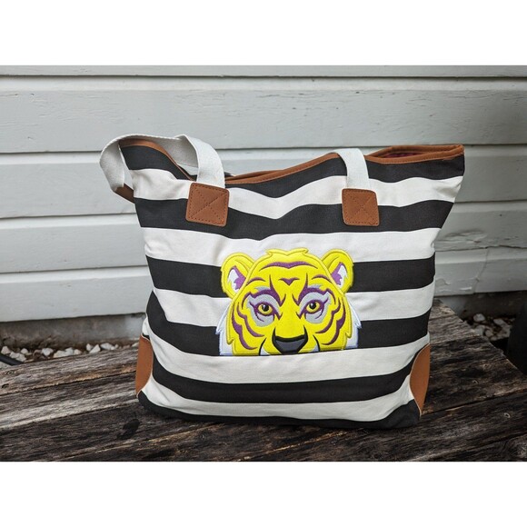 LSU tigers tote bag/ beach bag/ anything bag applique embroidered brand new - Picture 2 of 4